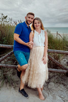 sesja narzeczeńska na plaży w Dębkach, fotograf ślubny Puck