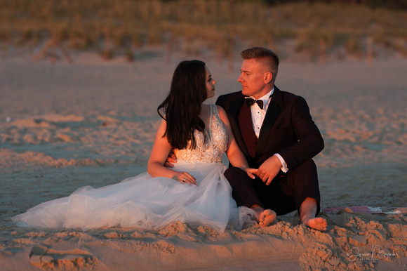 romantyczne sesje ślubne na plaży o wschodzie słońca, fotograf ślubny Puck