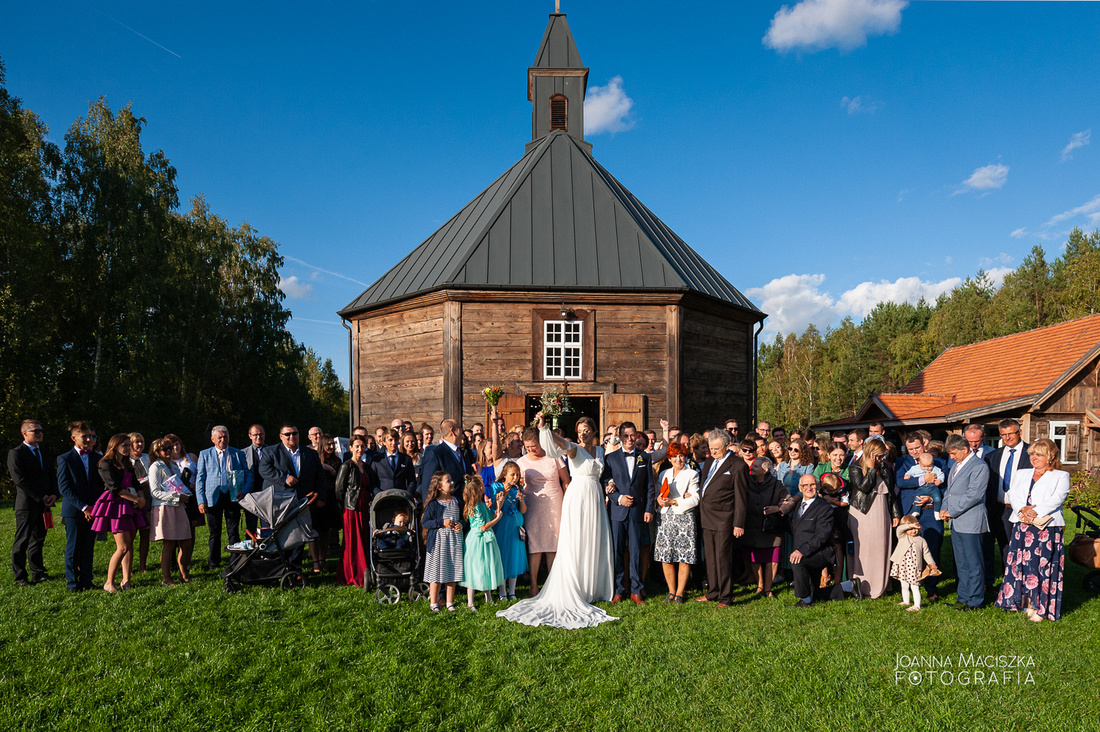 ślub w Ziołowym Zakądku w Korycinach