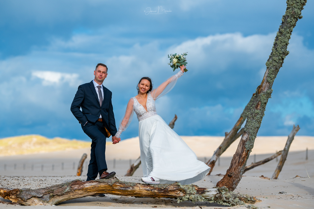Sesja ślubna w Słowińskim Parku Narodowym Najpiękniejsze plenery ślubne nad morzem Sesja ślubna  nad morzem Łeba, gdzie na sesję  ślubna nad morzem 