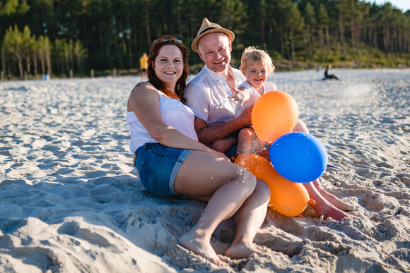 Sesja rodzinna na plaży w Dębkach