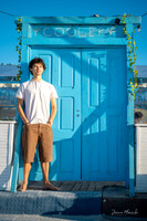 letnia sesja zdjęciowa nad morzem z modelem